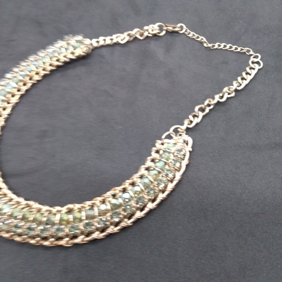 Accessorize London collar style statement necklace - Picture 5 of 16